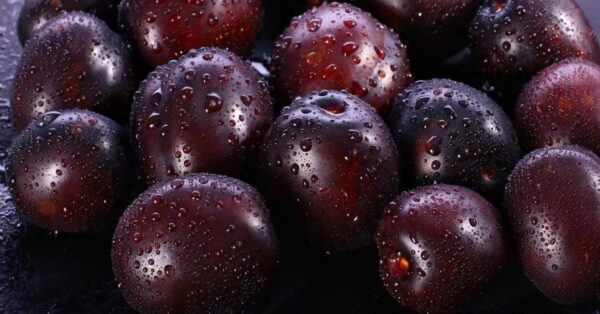 Fresh Plums - Image 3