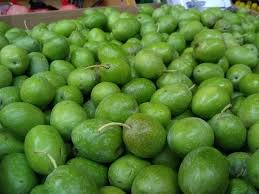 FRESH OLIVES